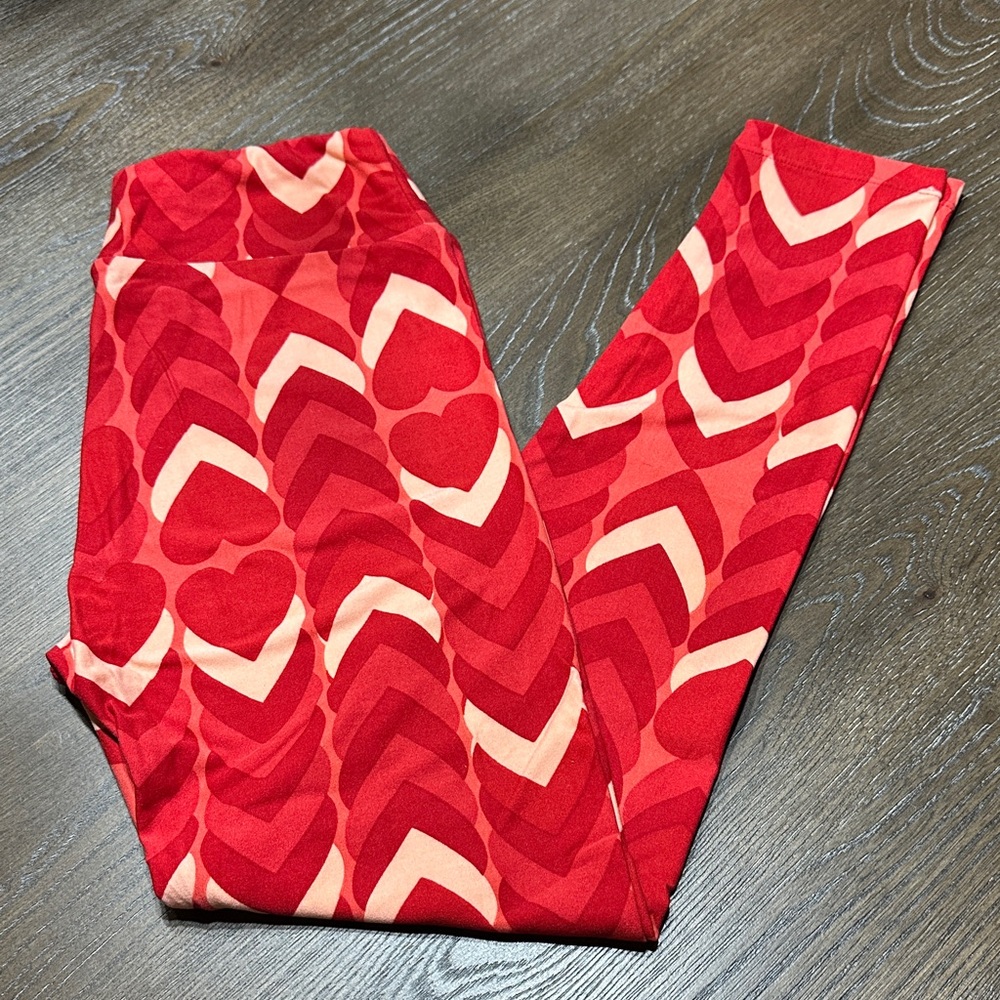 Heart Patterned Women’s Leggings